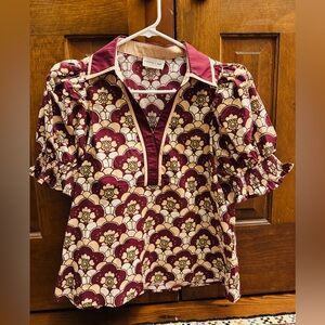 NWOT- Entro puff sleeve top with collar- size SMALL